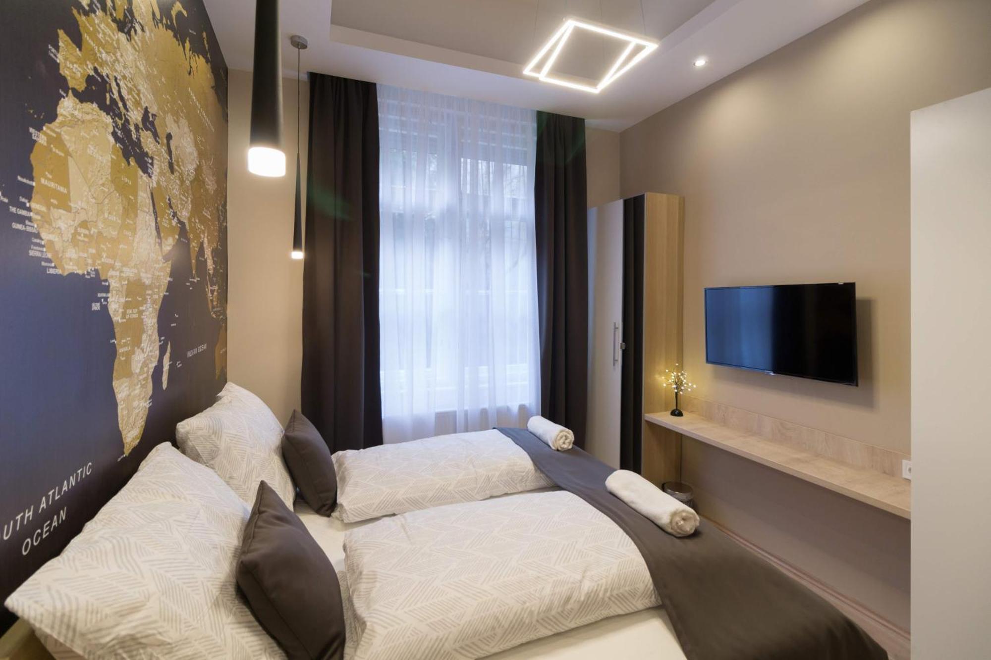 Exlcusive & City Central Located Suite By Prestige Homes Budapest Ngoại thất bức ảnh