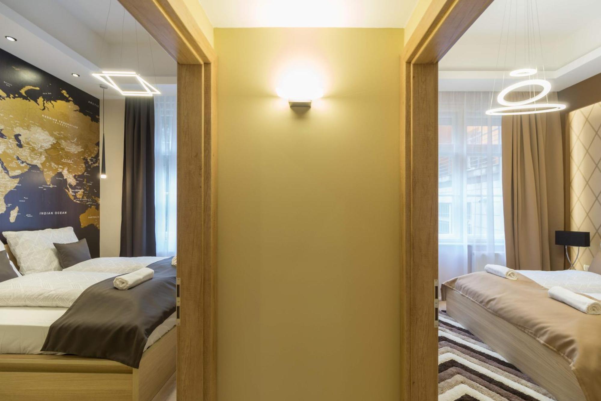 Exlcusive & City Central Located Suite By Prestige Homes Budapest Ngoại thất bức ảnh